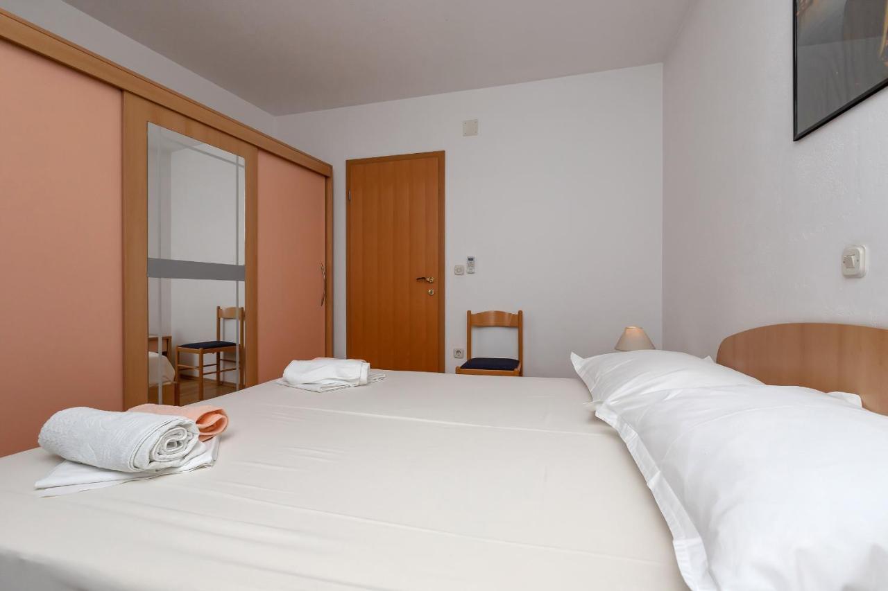 Apartments Carmen Makarska Luaran gambar
