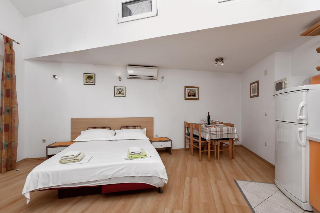 Apartments Carmen Makarska Luaran gambar