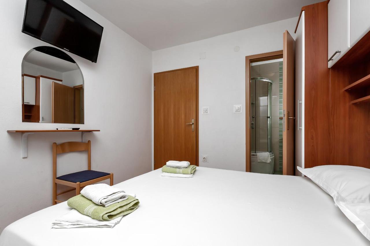 Apartments Carmen Makarska Luaran gambar